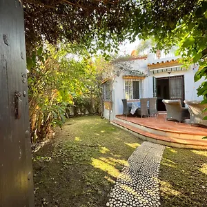 https://casa-adelfa.1costadelsol.com